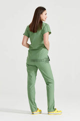 Pistaccio Green - Women - Scrub Set Classic